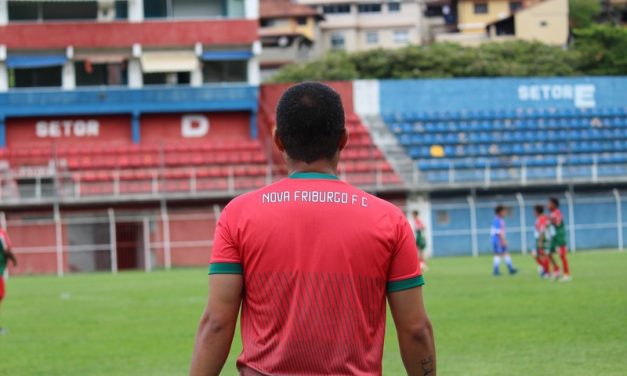 <h1>FINAL DE SEMANA: Bola rolando também no Municipal Sub 15 e 20 </h1> <h>Nova Friburgo entrará em campo na manhã deste sábado (23 de novembro) na competição organizada pela Liga Nova Friburgo de Desportos</h>