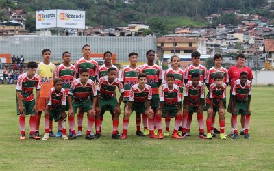 Sub 13 carimba passaporte na final do Campeonato Municipal Na decisão, o time rubro-verde vai enfrentar o Guerreirinhos, que superou o Grêmio pelo placar de 3 a 1