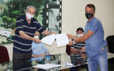 Conselho Diretor firma contrato para fortalecimento do Departamento de Futebol Empresa D&F Sport ficará responsável pelo desenvolvimento das atividades esportivas