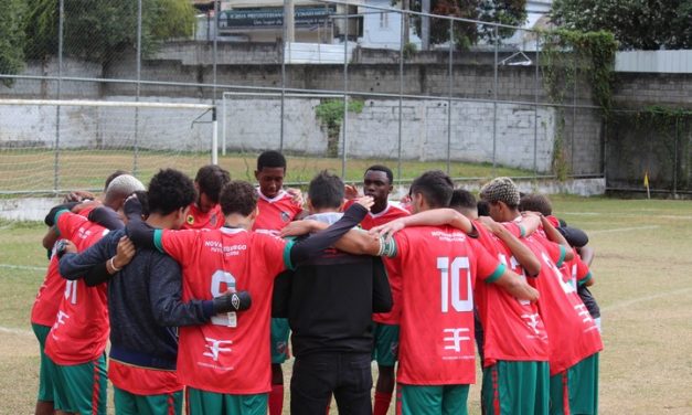 <h1>Nova Friburgo Sub 20 conquista segunda vitória no Campeonato Municipal </h1> <h>Jogo foi disputado na tarde deste sábado (17 de setembro), no Estádio Geraldo Leão (Pastão)</h>