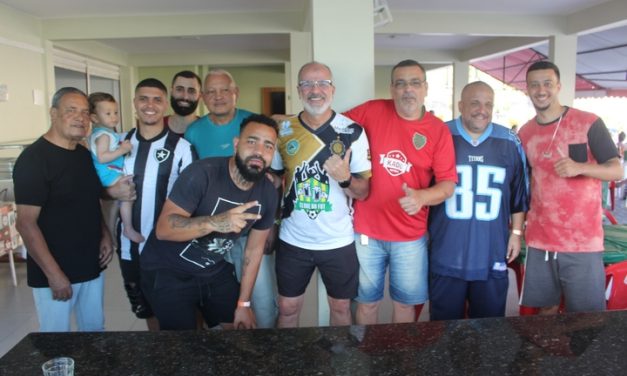 <h1>Confraternização do Futmesa marca festejos no mês de aniversário do clube </h1> <h>Evento foi realizada na tarde deste sábado (23 de setembro), no Parque Aquático</h>