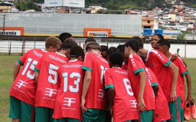 Sub 15: Nova Friburgo vence amistoso neste sábado  Os atletas da equipe verde-rubro venceram por 2 a 1 e partida foi realizada no Centro de Treinamento, em Conselheiro Paulino