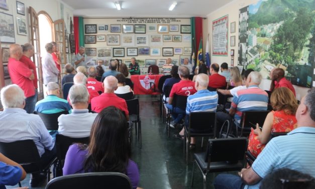 <h1>Homenagem a ex-atletas marca aniversário do extinto Friburgo Futebol Clube </h1> <h>Atividade foi realizada na manhã de domingo (28 de abril), na sede social (Centro)</h>