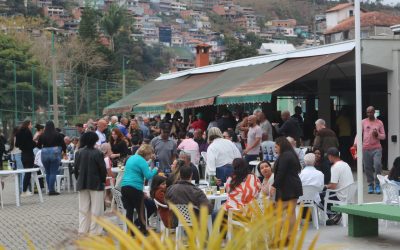 Confraternização no Parque Aquático marca comemorações dos 46 anos  Evento foi realizado na tarde deste domingo (14 de setembro), no Parque Aquático